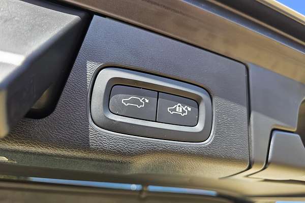 2021 Volvo XC60 T8 Polestar