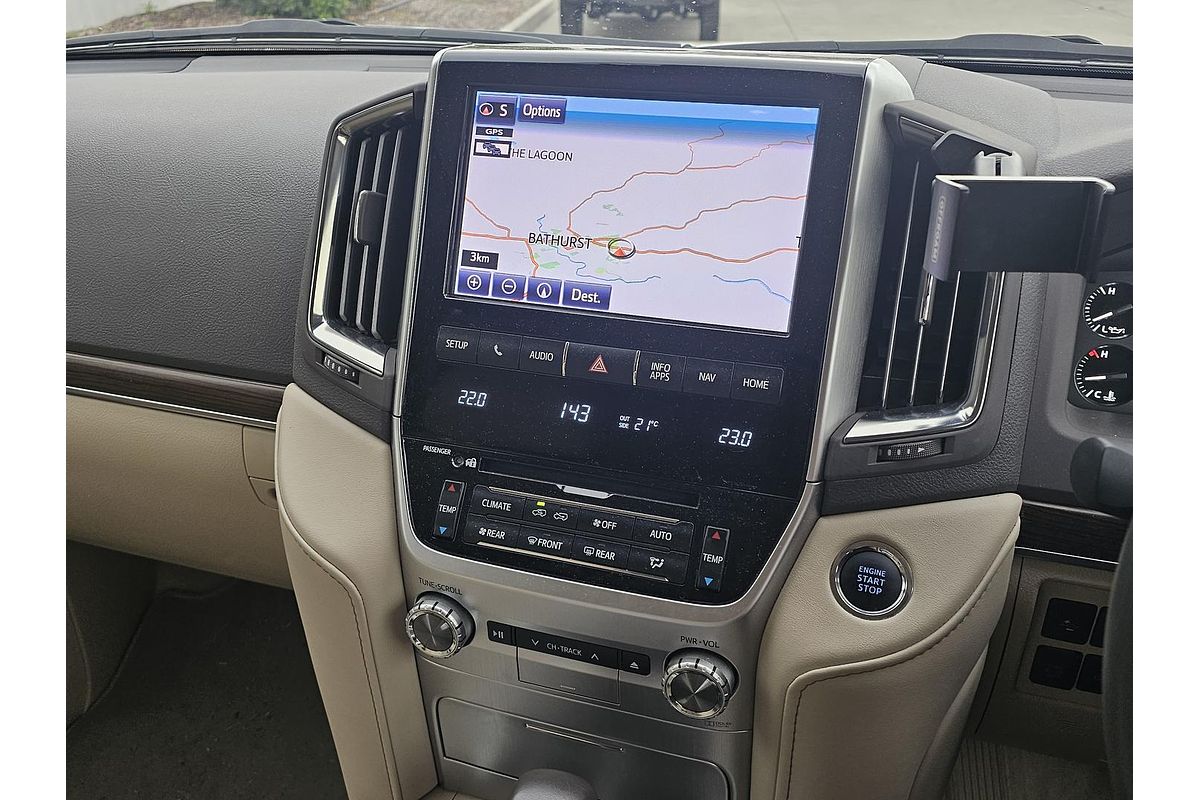 2019 Toyota Landcruiser Sahara VDJ200R