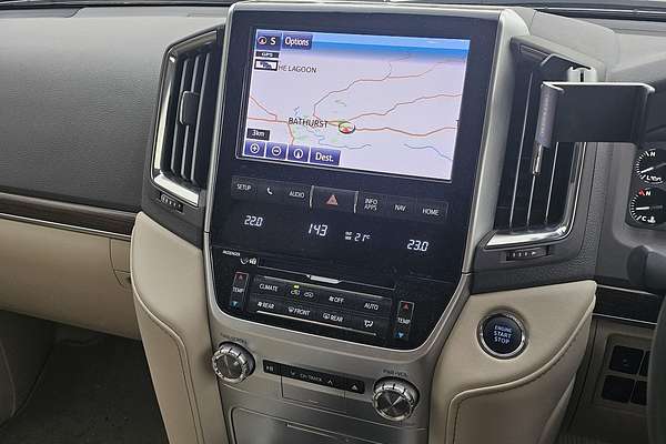 2019 Toyota Landcruiser Sahara VDJ200R