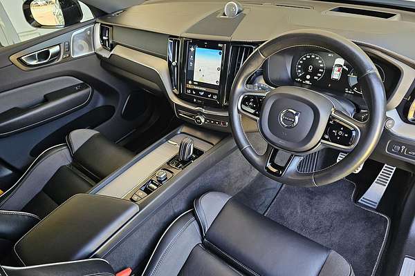 2021 Volvo XC60 T8 Polestar