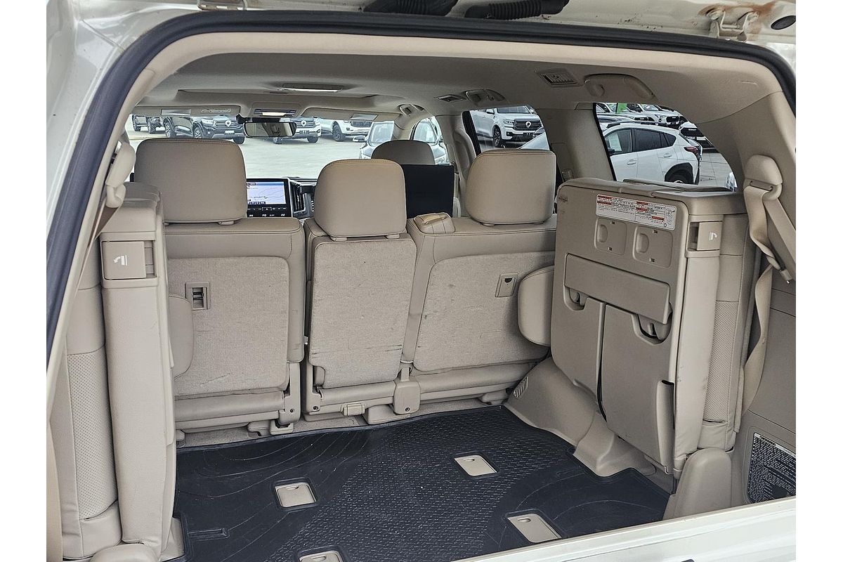 2019 Toyota Landcruiser Sahara VDJ200R