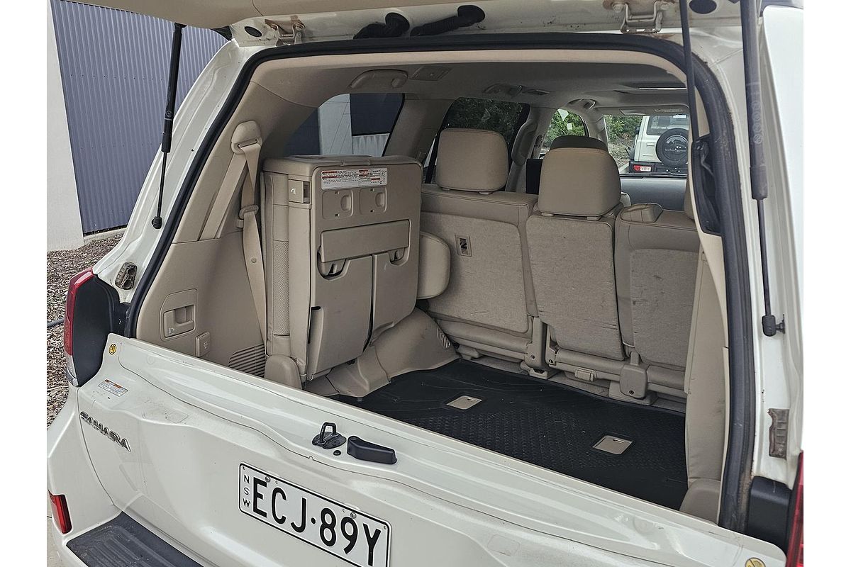 2019 Toyota Landcruiser Sahara VDJ200R