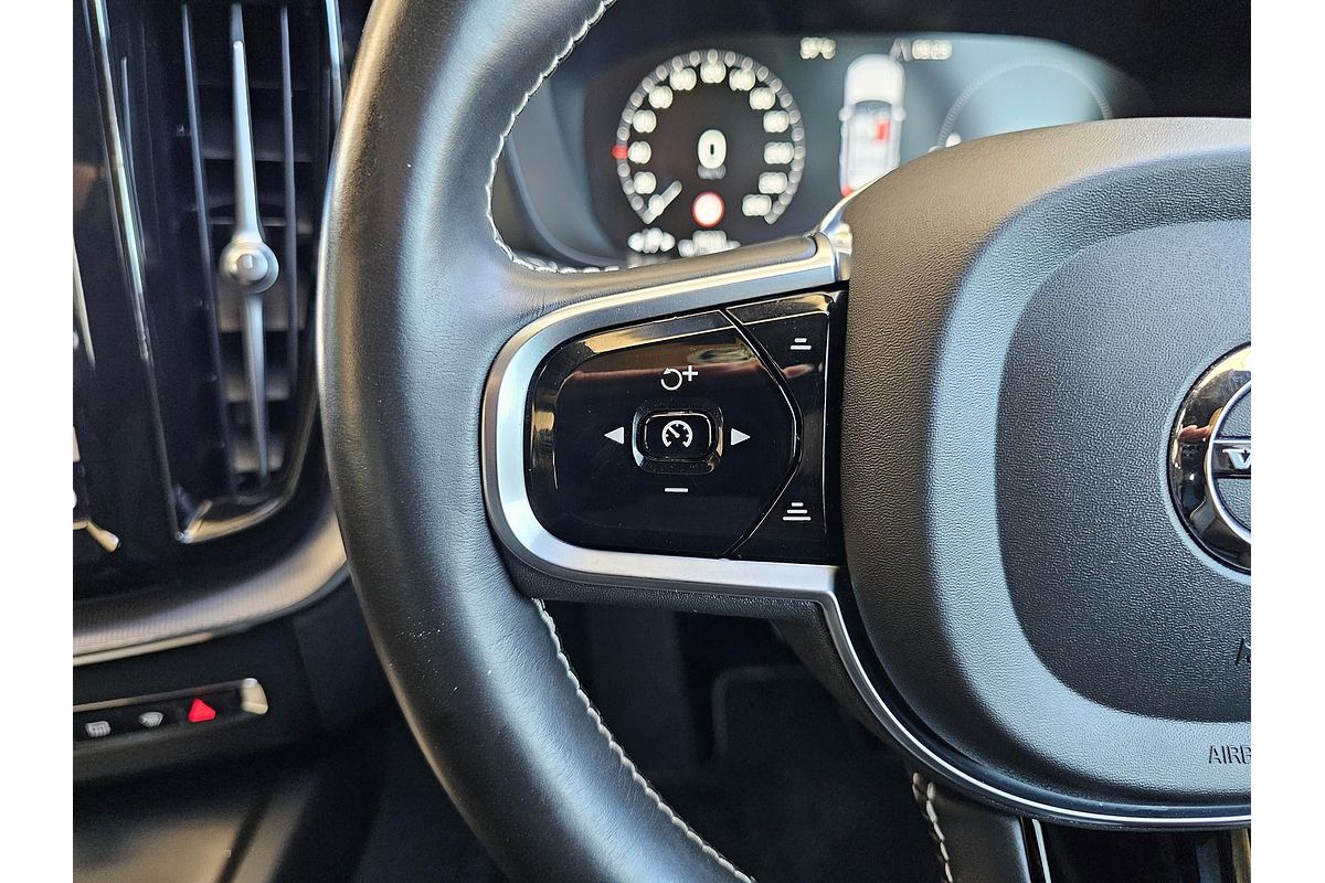 2021 Volvo XC60 T8 Polestar