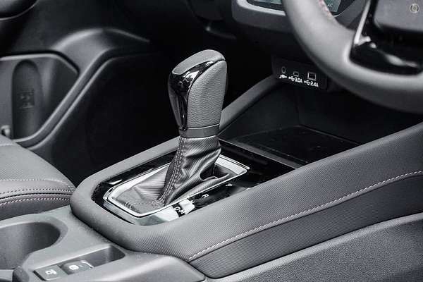 2025 Subaru Forester Hybrid Touring S6