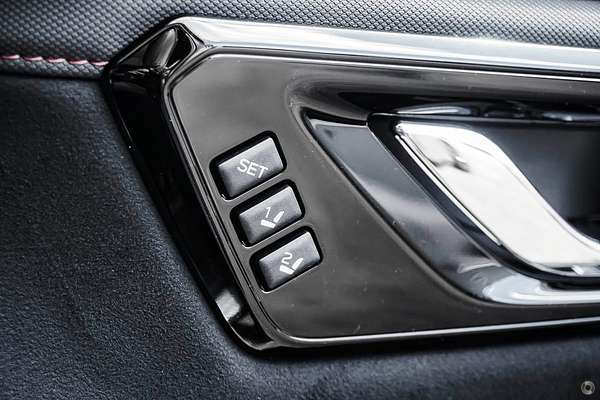 2025 Subaru Forester Hybrid Touring S6