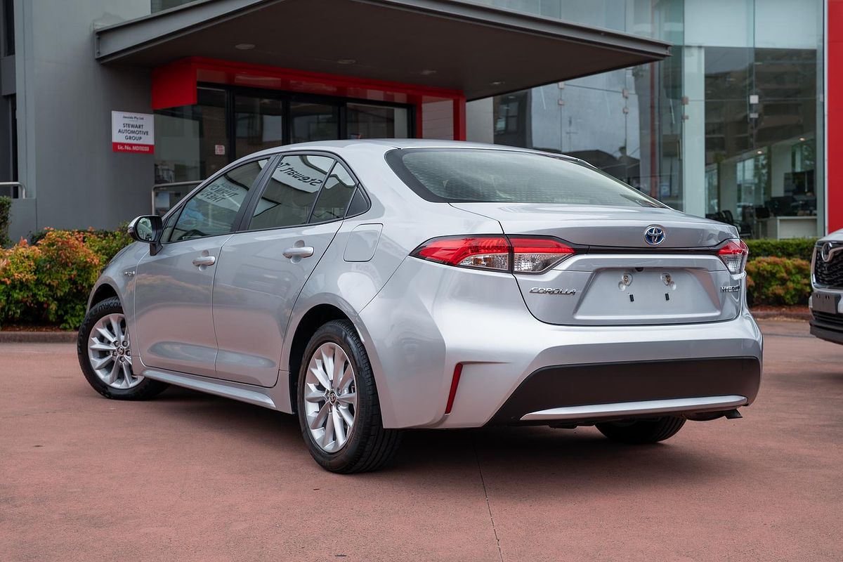 2022 Toyota Corolla Ascent Sport Hybrid ZWE211R