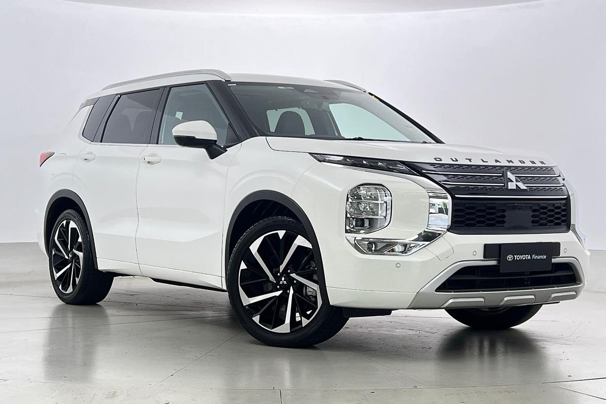 2024 Mitsubishi Outlander OUTLANDER EXCEED 7 SEAT (AWD) ZM4E46