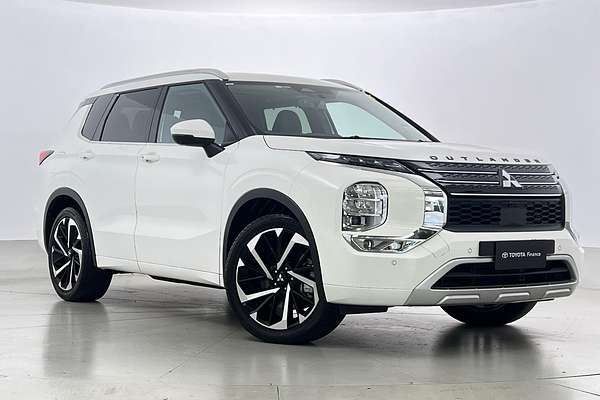 2024 Mitsubishi Outlander OUTLANDER EXCEED 7 SEAT (AWD) ZM4E46