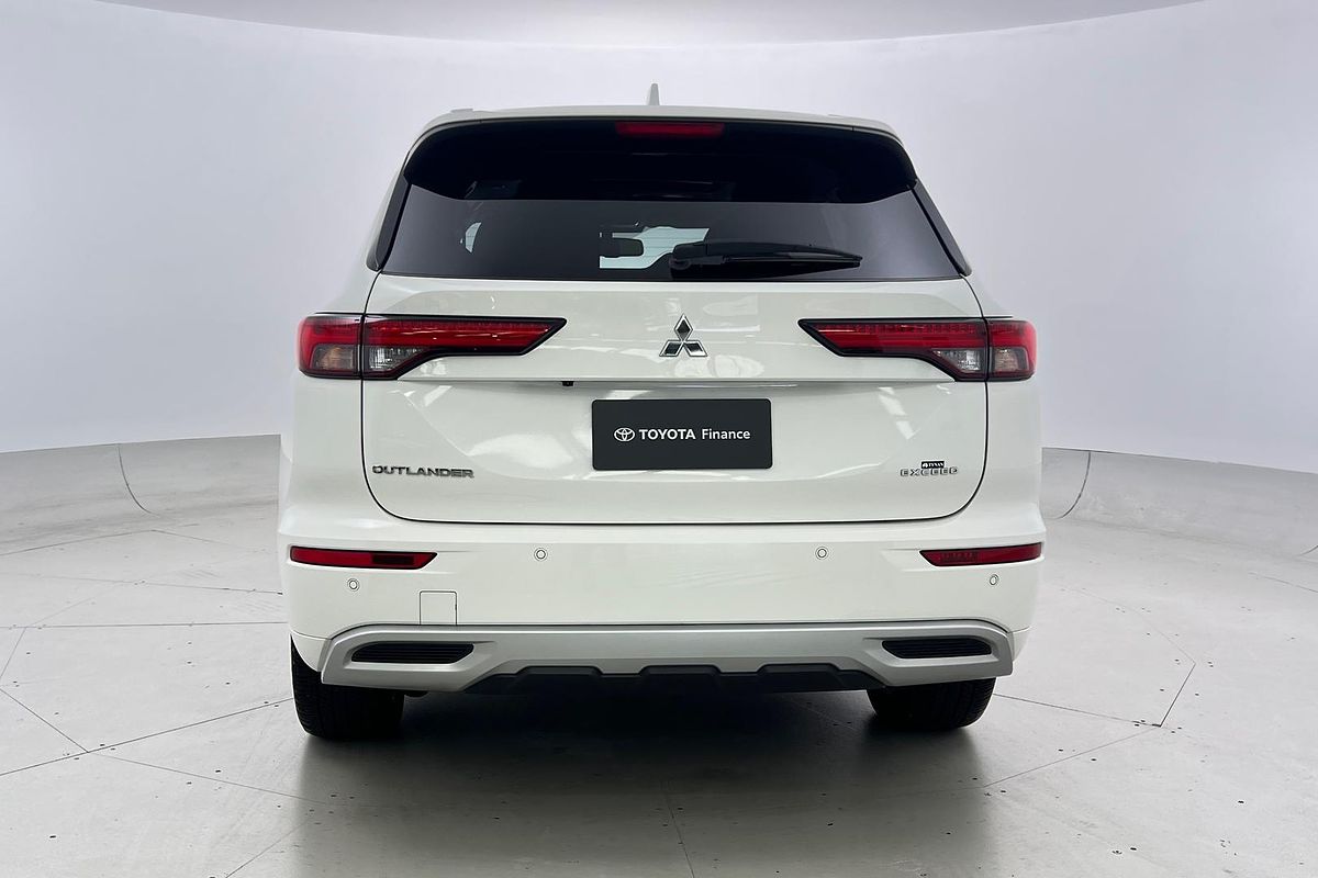 2024 Mitsubishi Outlander OUTLANDER EXCEED 7 SEAT (AWD) ZM4E46