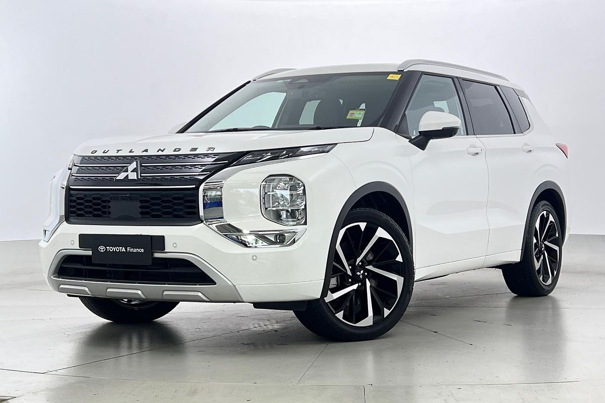 2024 Mitsubishi Outlander OUTLANDER EXCEED 7 SEAT (AWD) ZM4E46