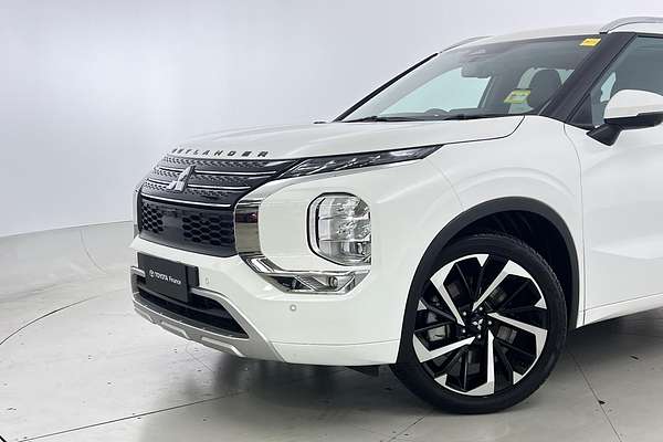 2024 Mitsubishi Outlander OUTLANDER EXCEED 7 SEAT (AWD) ZM4E46