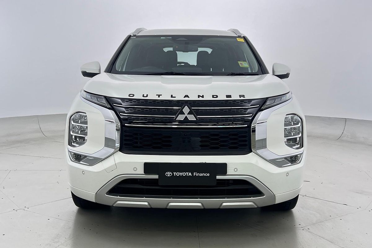 2024 Mitsubishi Outlander OUTLANDER EXCEED 7 SEAT (AWD) ZM4E46