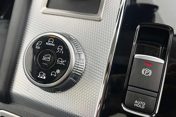 2024 Mitsubishi Outlander OUTLANDER EXCEED 7 SEAT (AWD) ZM4E46