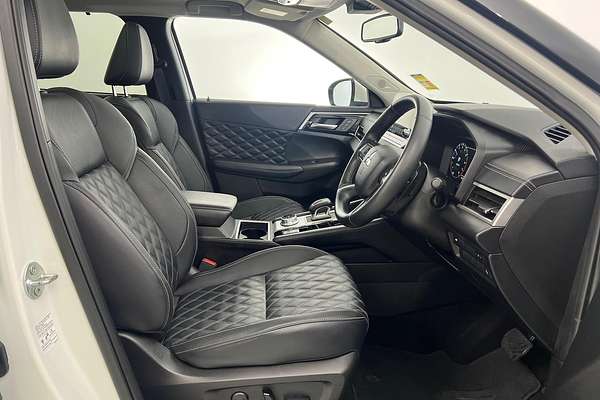 2024 Mitsubishi Outlander OUTLANDER EXCEED 7 SEAT (AWD) ZM4E46