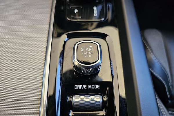 2021 Volvo XC60 T8 Polestar