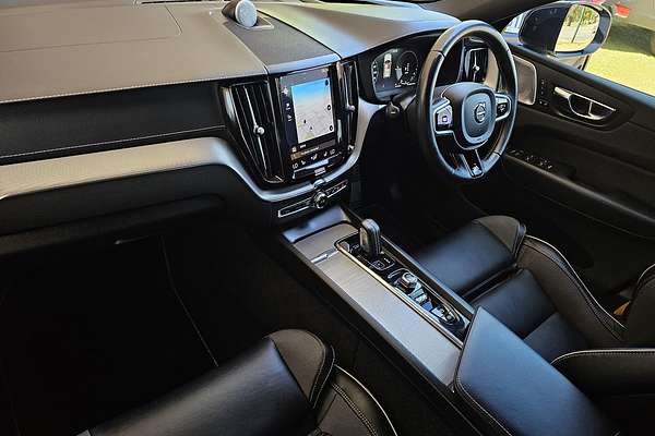 2021 Volvo XC60 T8 Polestar