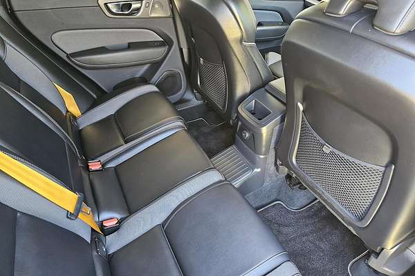 2021 Volvo XC60 T8 Polestar