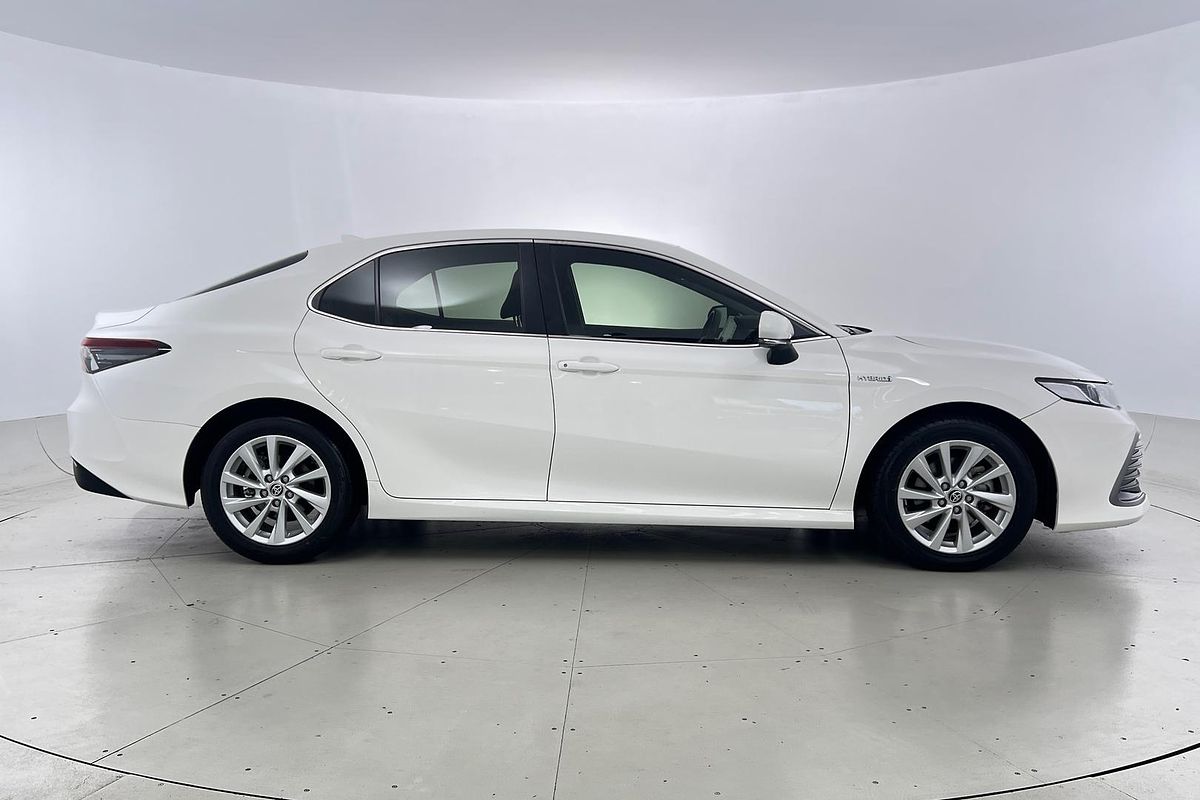 2022 Toyota Camry Ascent AXVH70R