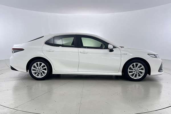 2022 Toyota Camry Ascent AXVH70R