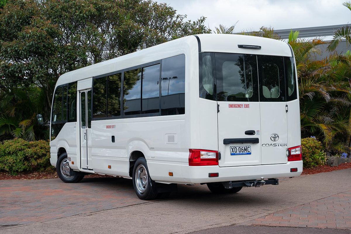 2022 Toyota Coaster GDB70R