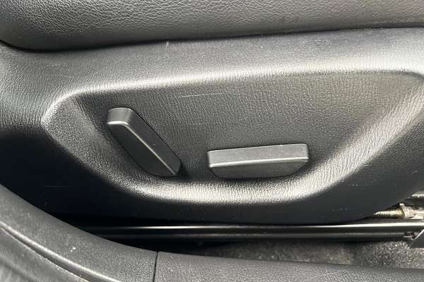 2014 Mazda 3 MAZDA3 SP25 ASTINA 300JAS4S