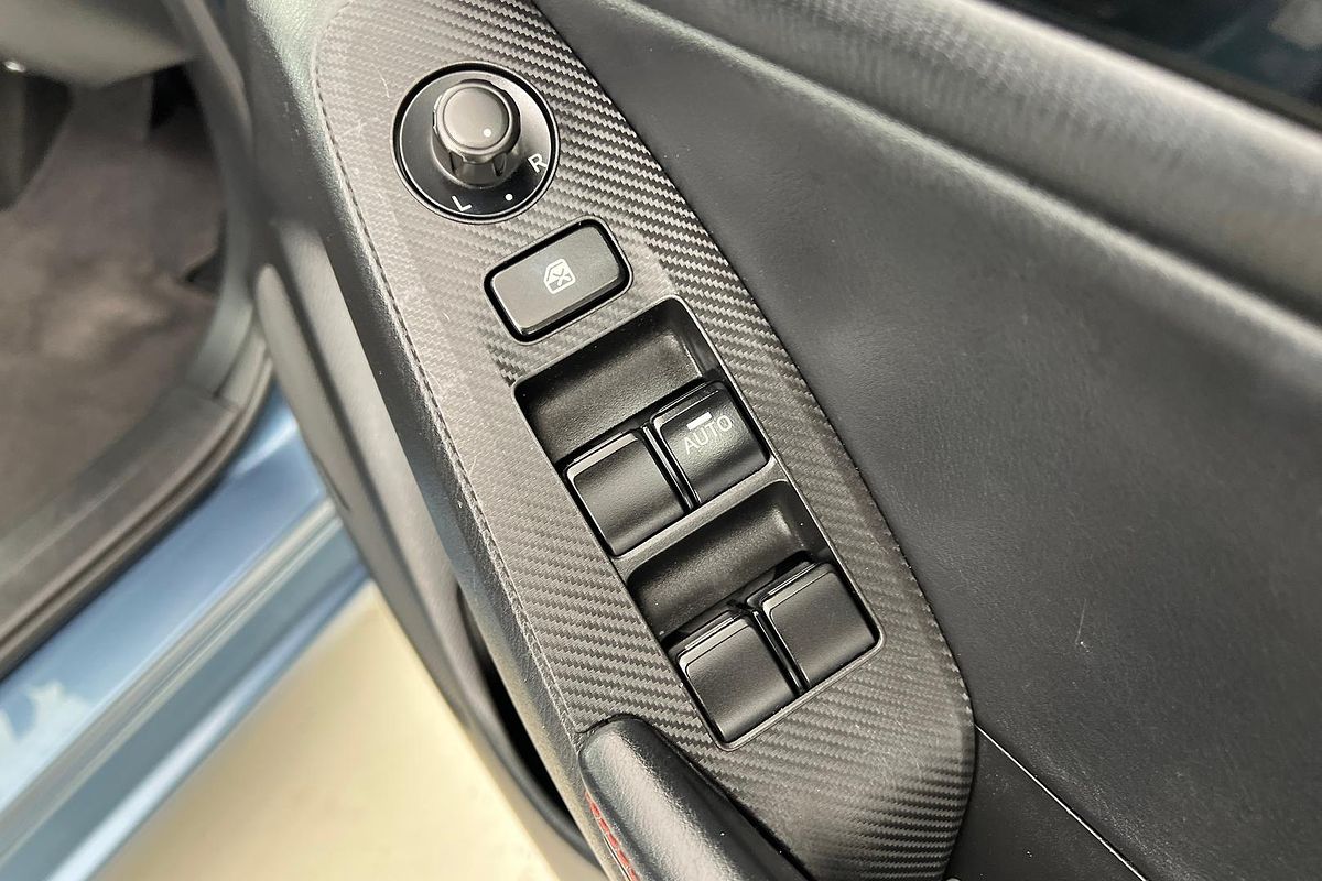 2014 Mazda 3 MAZDA3 SP25 ASTINA 300JAS4S