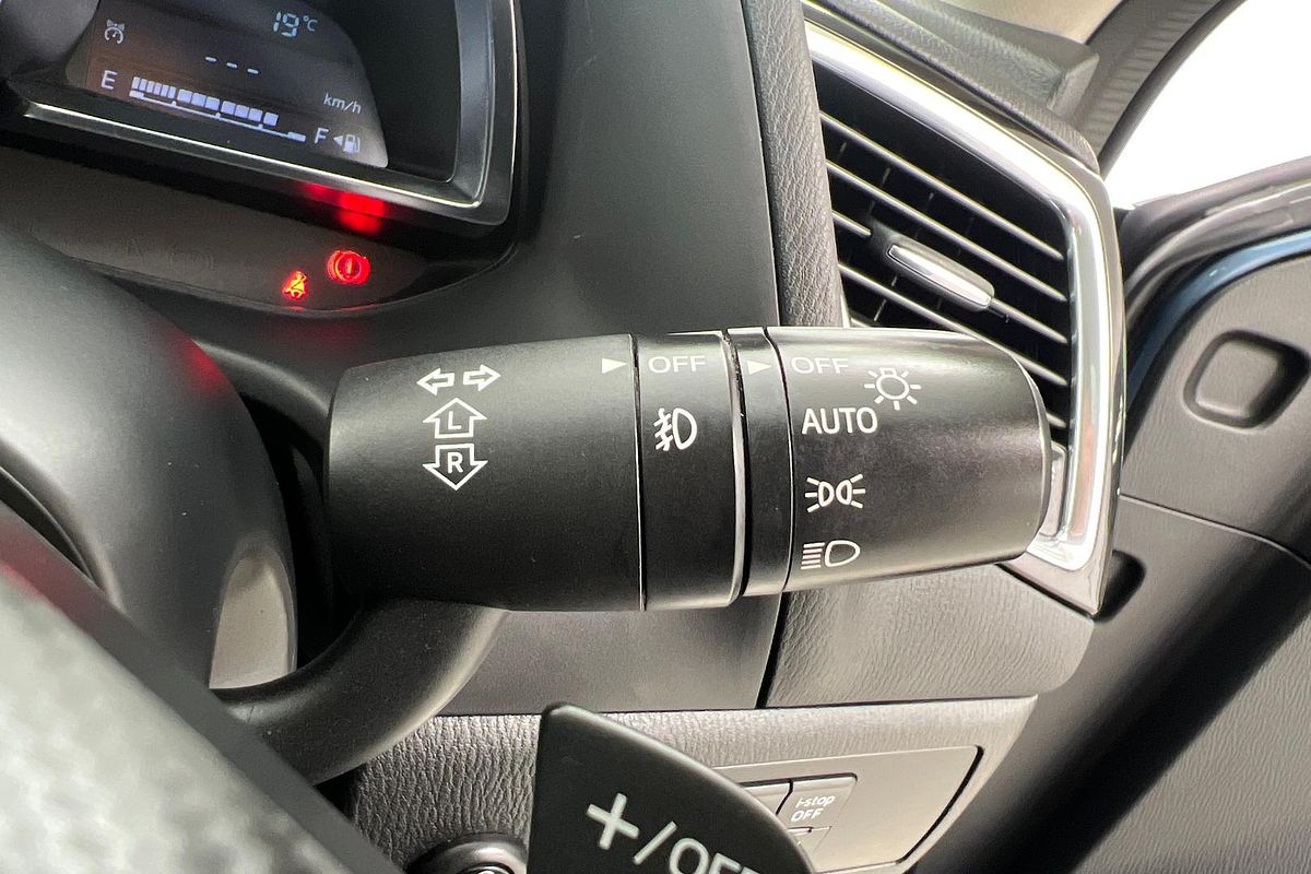 2014 Mazda 3 MAZDA3 SP25 ASTINA 300JAS4S