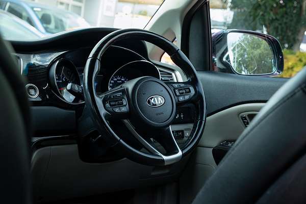 2018 Kia Carnival Platinum YP