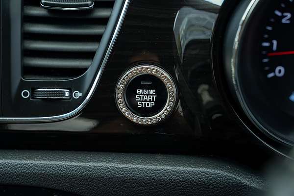 2018 Kia Carnival Platinum YP