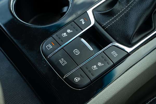 2018 Kia Carnival Platinum YP