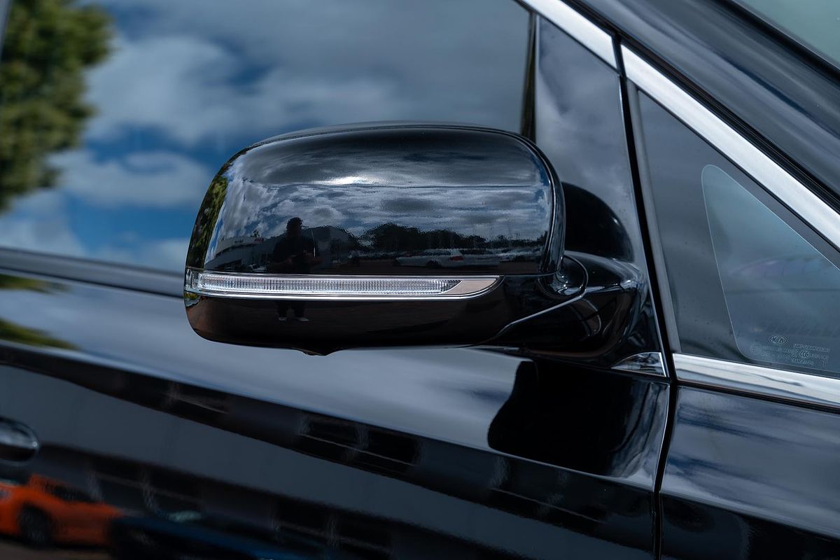 2018 Kia Carnival Platinum YP