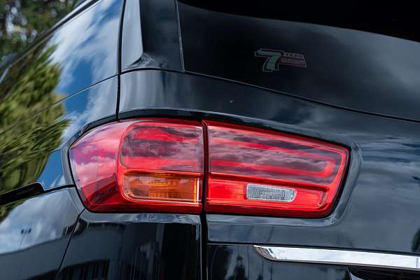 2018 Kia Carnival Platinum YP