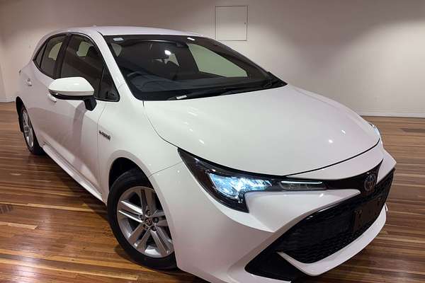2022 Toyota Corolla Ascent Sport Hybrid ZWE211R
