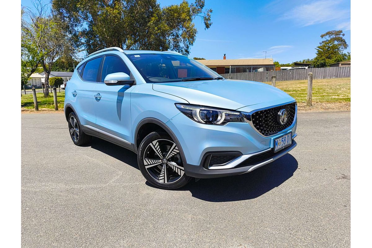 2020 MG ZS Essence AZS1