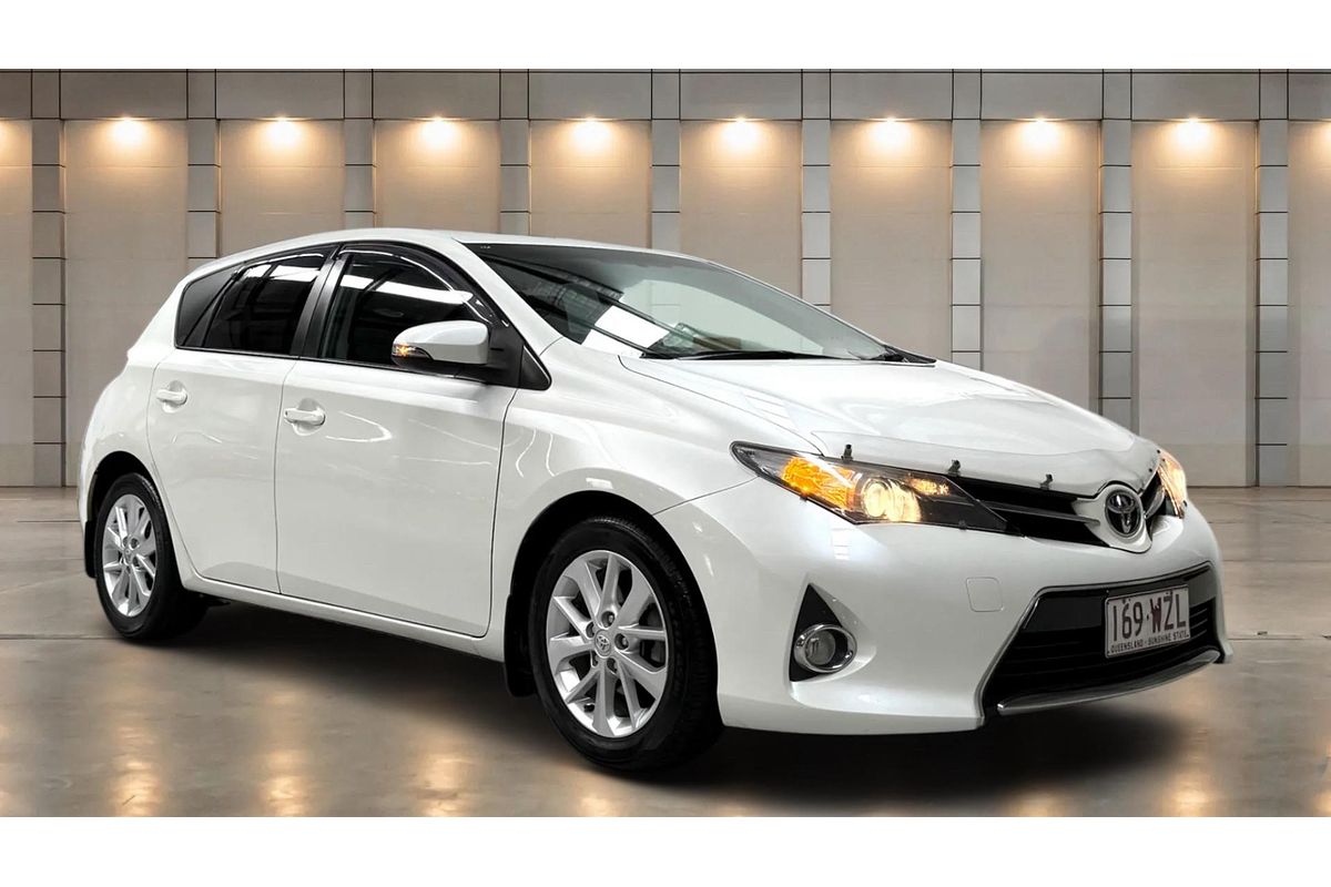 2015 Toyota Corolla Ascent Sport ZRE182R