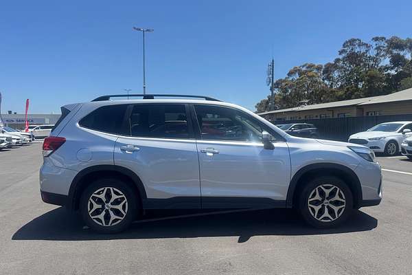 2019 Subaru Forester 2.5i S5