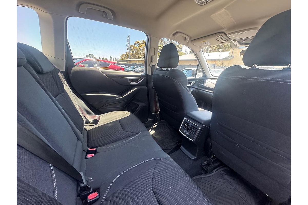 2019 Subaru Forester 2.5i S5