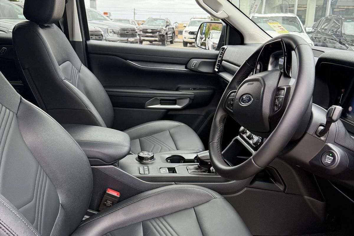 2025 Ford Everest Trend 2.0L