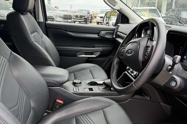 2025 Ford Everest Trend 2.0L