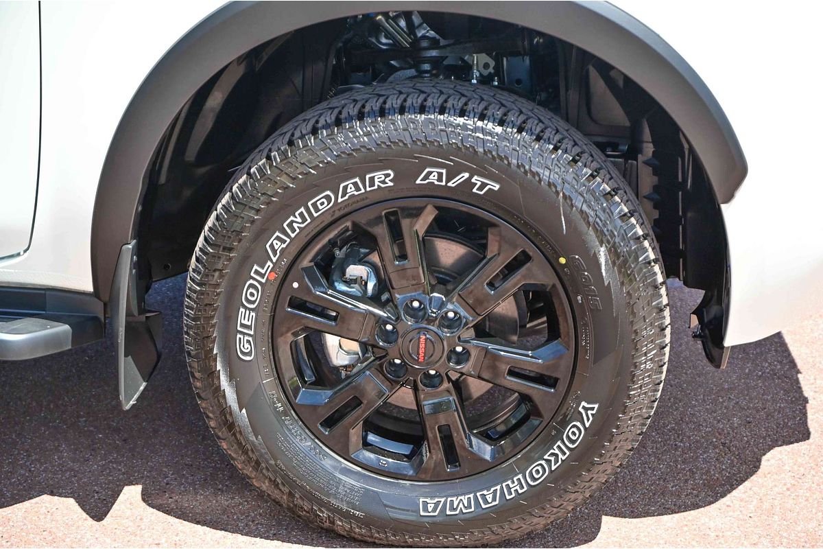 2024 Nissan Navara PRO-4X Warrior D23 4X4