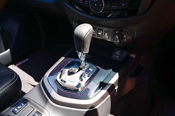 2024 Nissan Navara PRO-4X Warrior D23 4X4