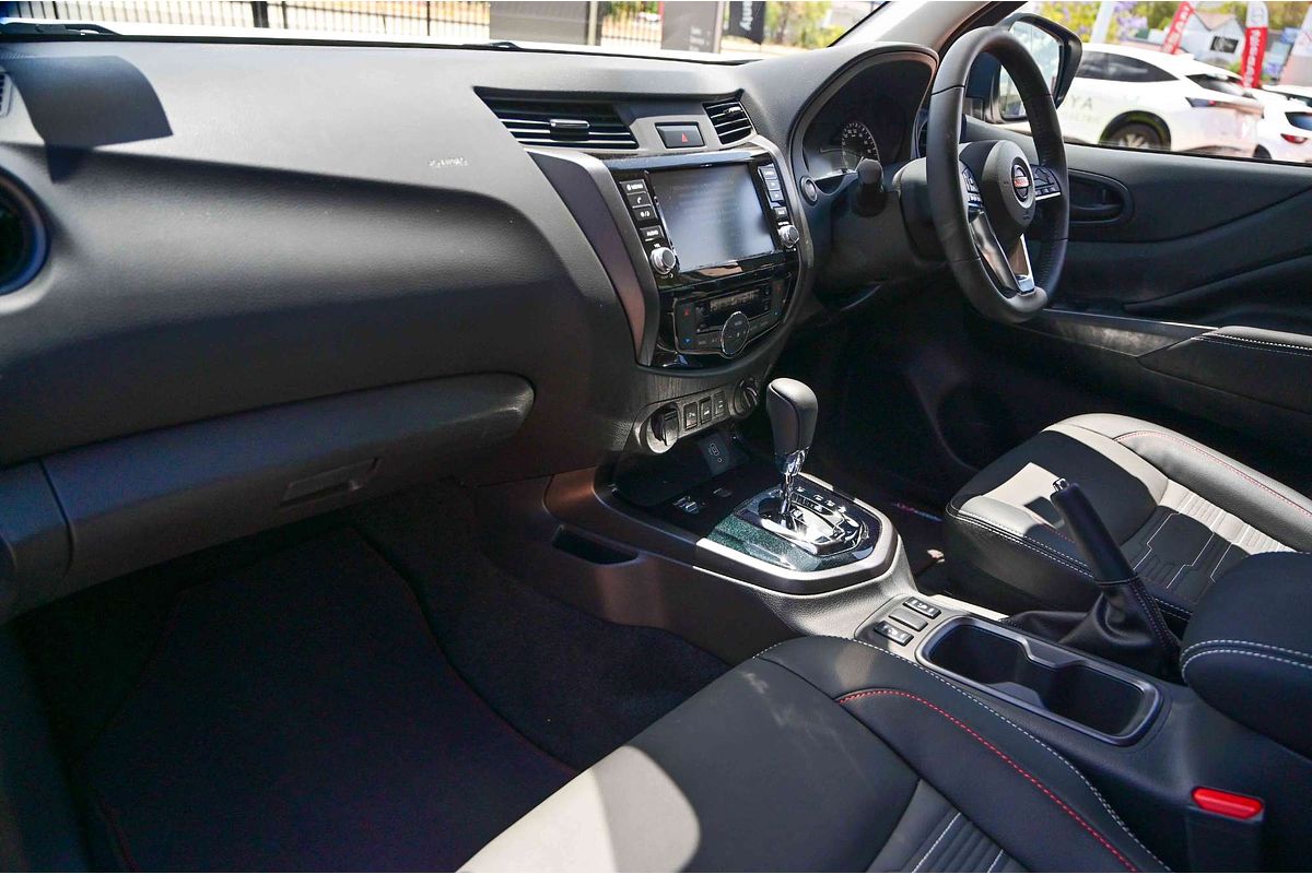 2024 Nissan Navara PRO-4X Warrior D23 4X4