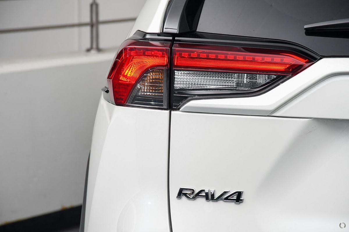 2022 Toyota RAV4 GXL AXAH52R