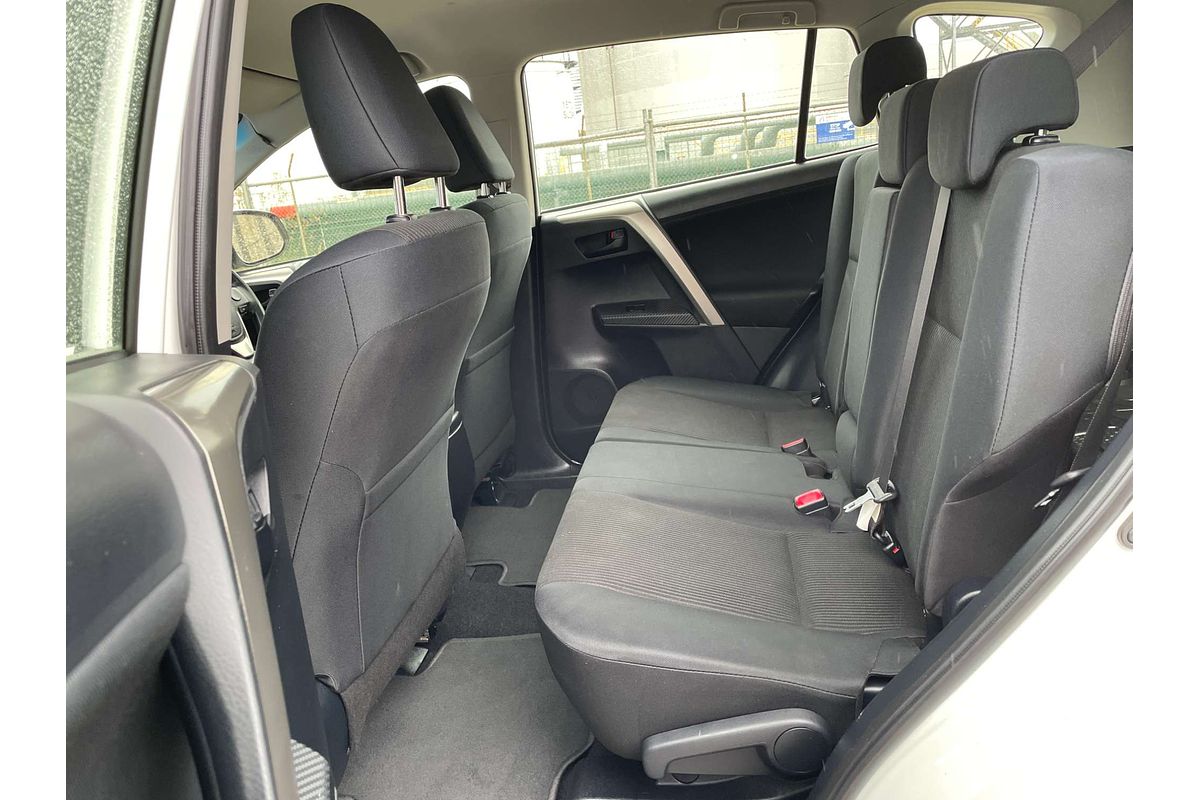 2015 Toyota RAV4 GX ZSA42R