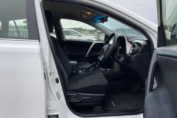 2015 Toyota RAV4 GX ZSA42R