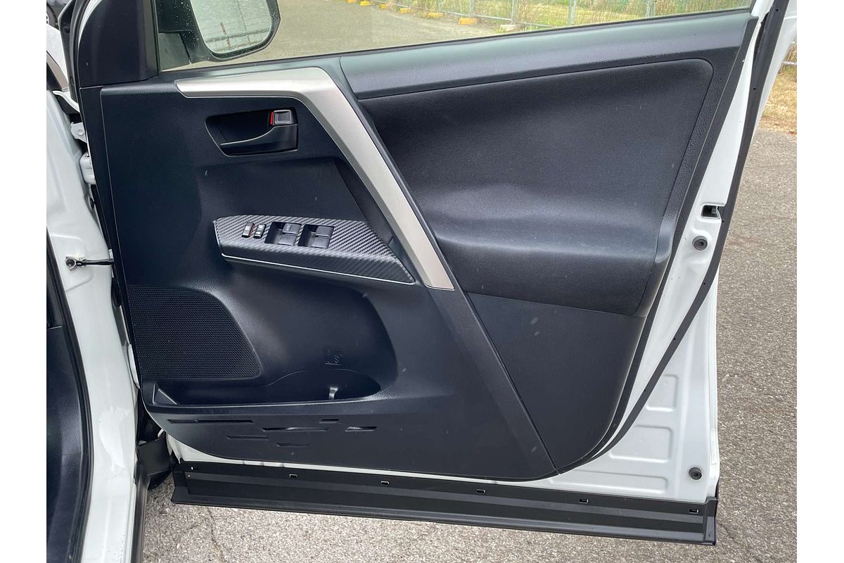 2015 Toyota RAV4 GX ZSA42R