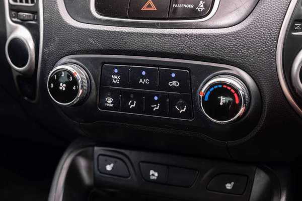 2013 Hyundai ix35 Active LM2