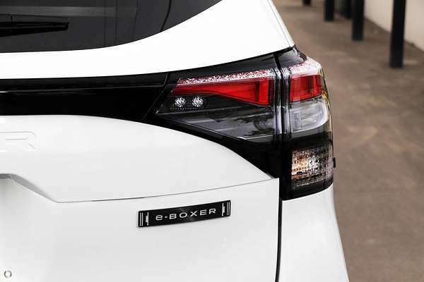 2025 Subaru Forester Hybrid Touring S6