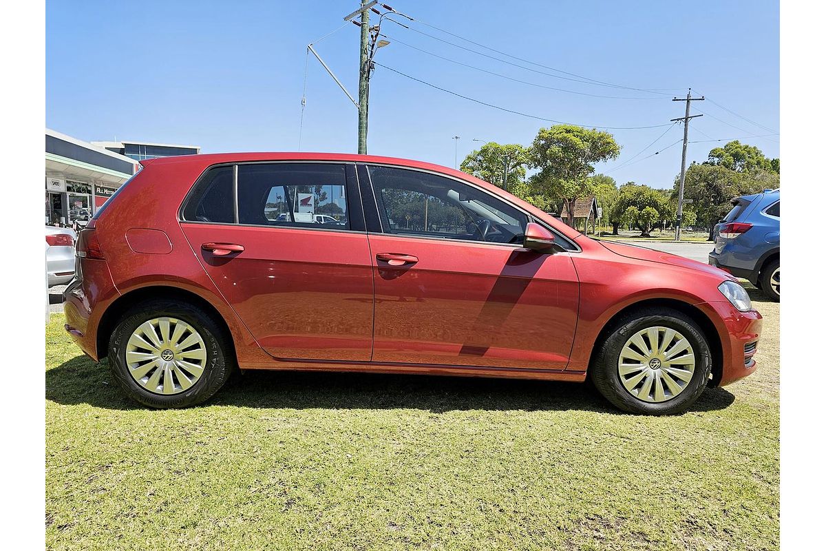 2014 Volkswagen Golf 90TSI 7