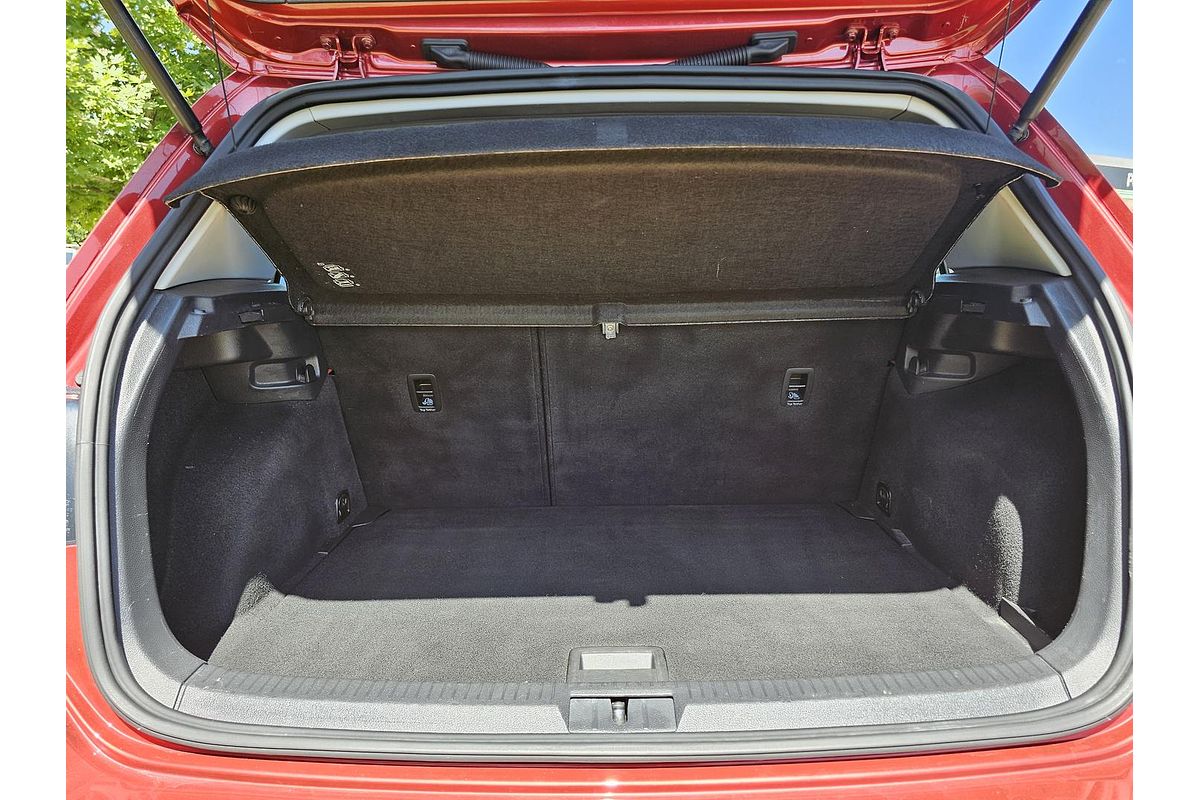 2014 Volkswagen Golf 90TSI 7